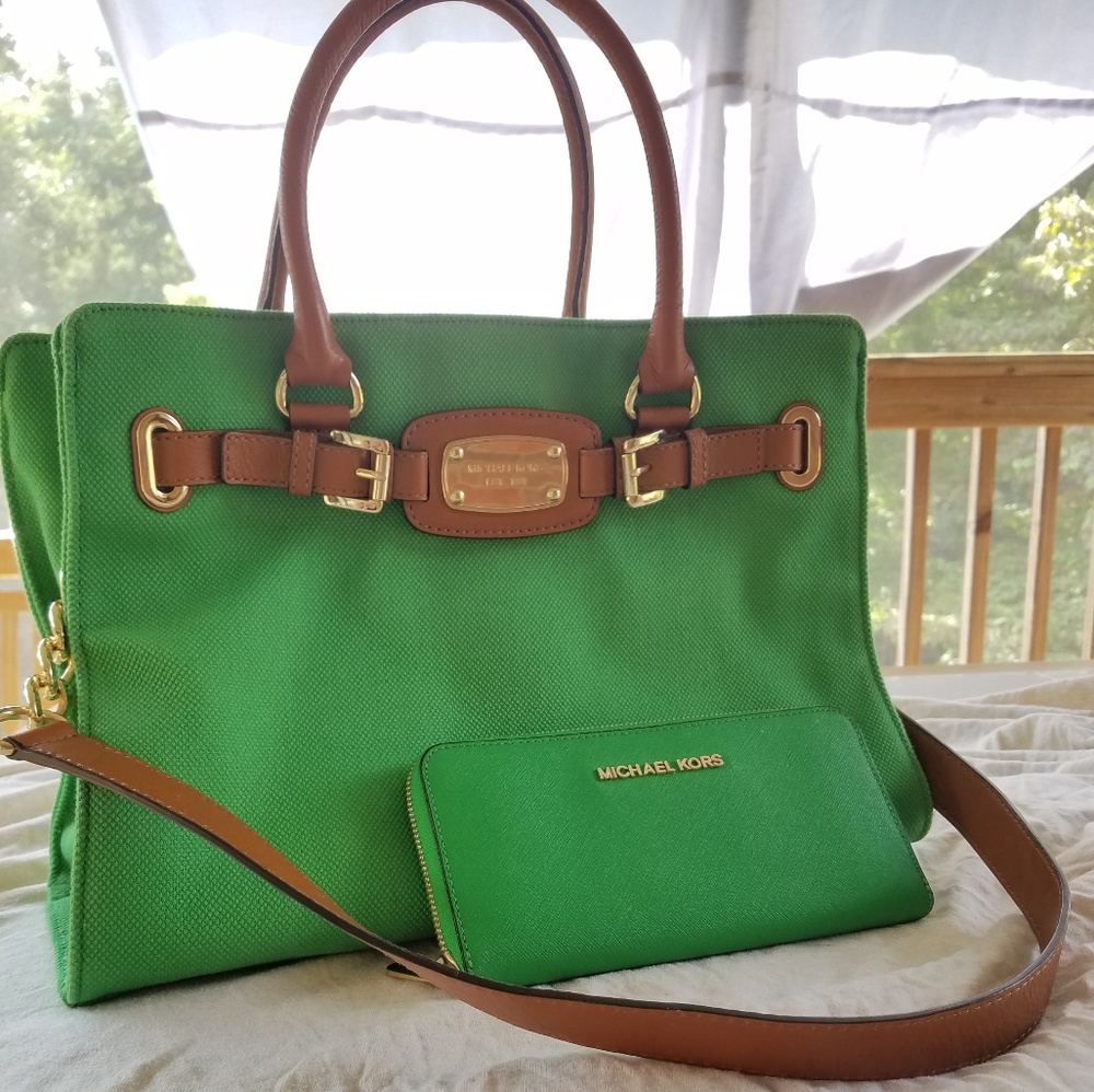 PreOwned Authentic Michael Kors combo